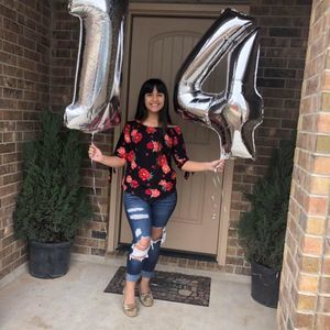 Meet your Posher, Sidney